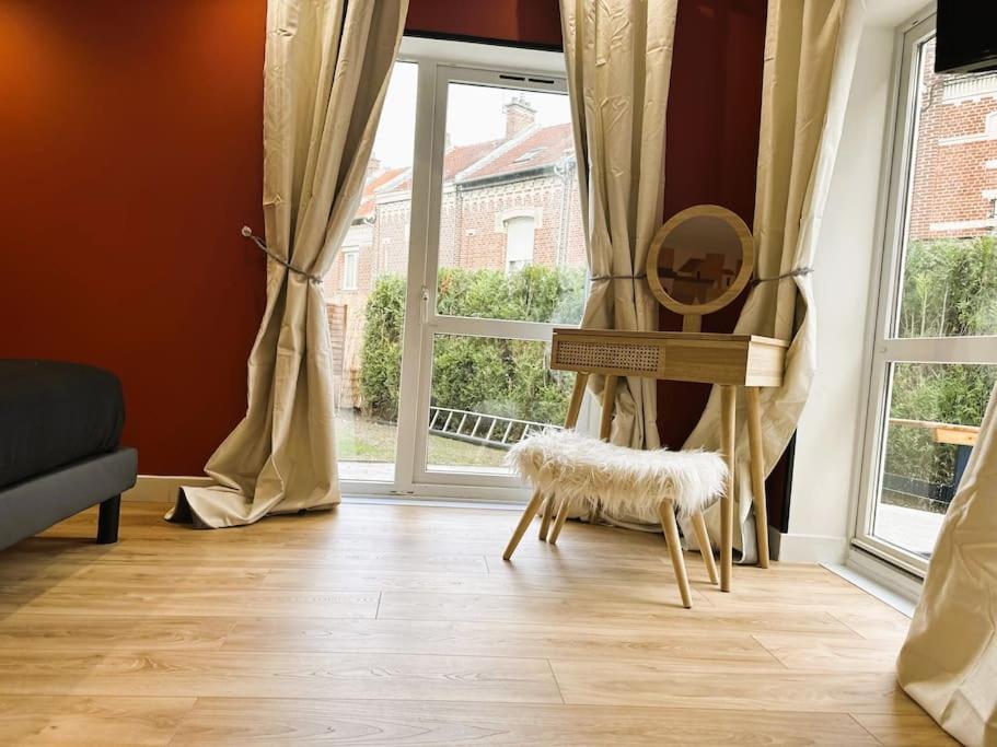 Loft O'Chalet - 10 Min Gare - Parking Prive Amiens Exteriér fotografie